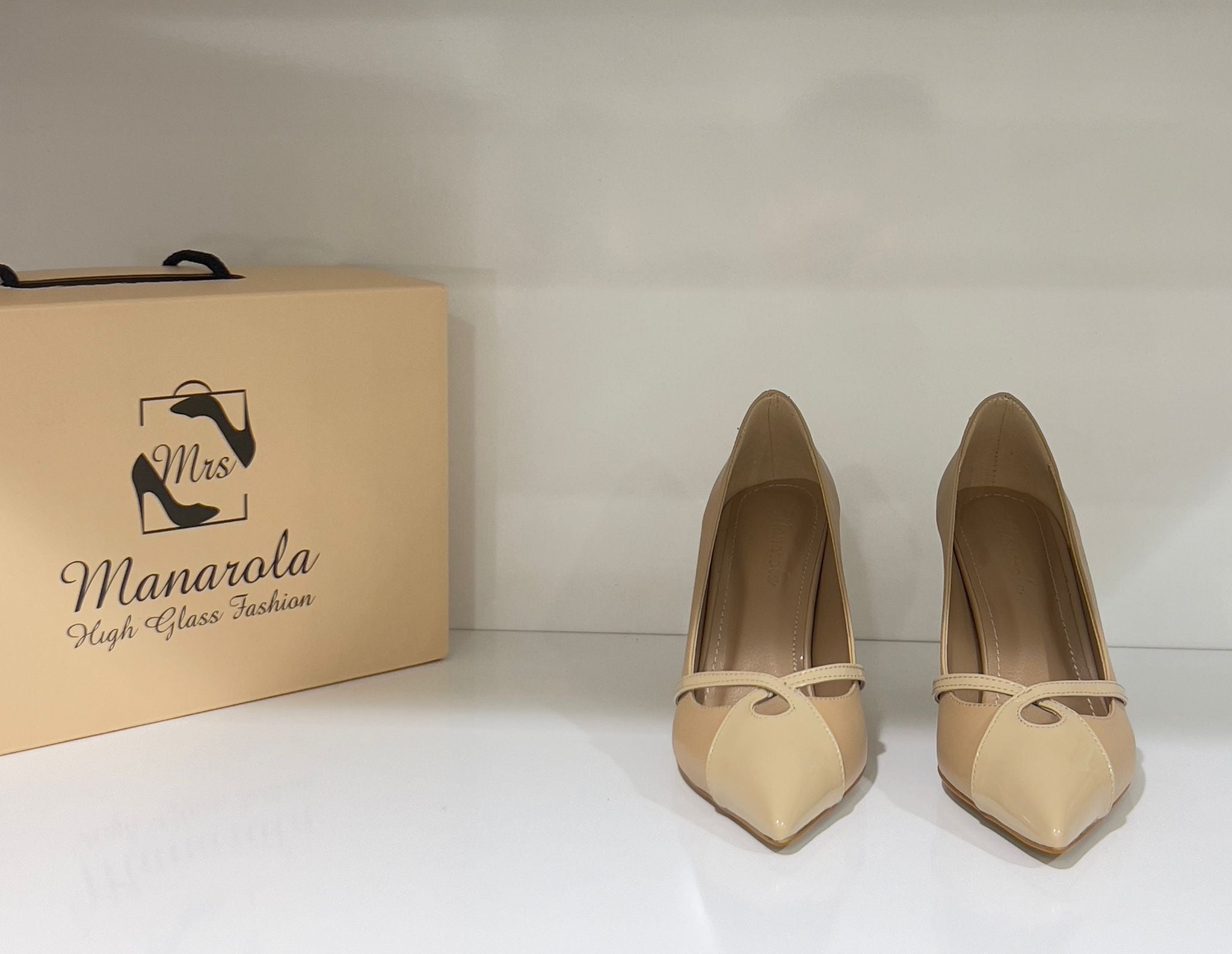 Zara Beige (Matte leather + glossy leather; Shiny medium heel with front gold strap)